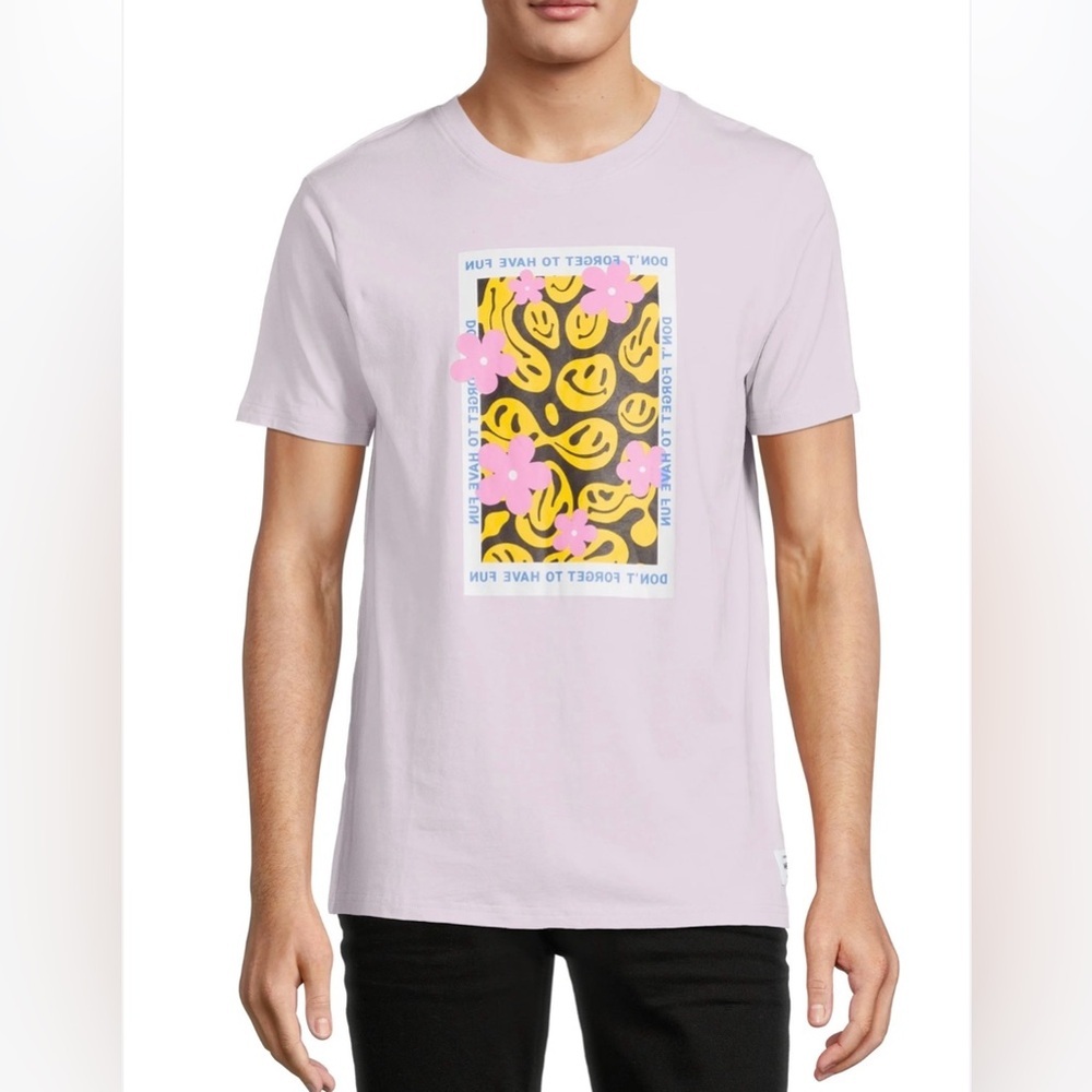 Conspiracy by WeSC Light Purple Tee Max Hardcore Happiness Smiley Face Unisex